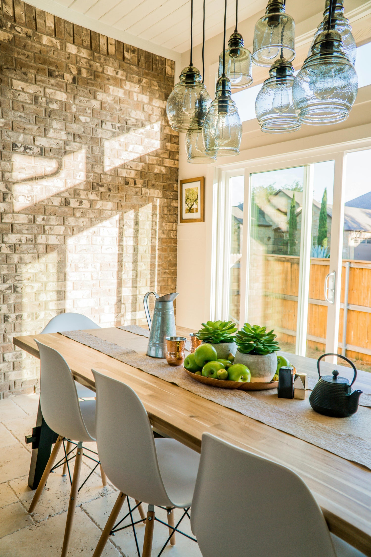Home accessories